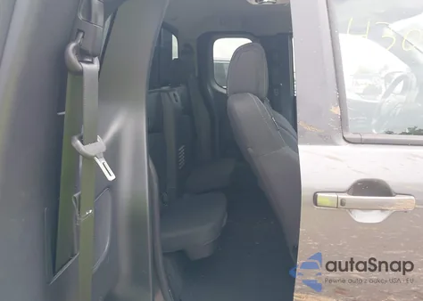 2022 Nissan Frontier King Cab Sv 4X4 z USA, uszkodzony, nr VIN 1N6ED1CM9NN658700